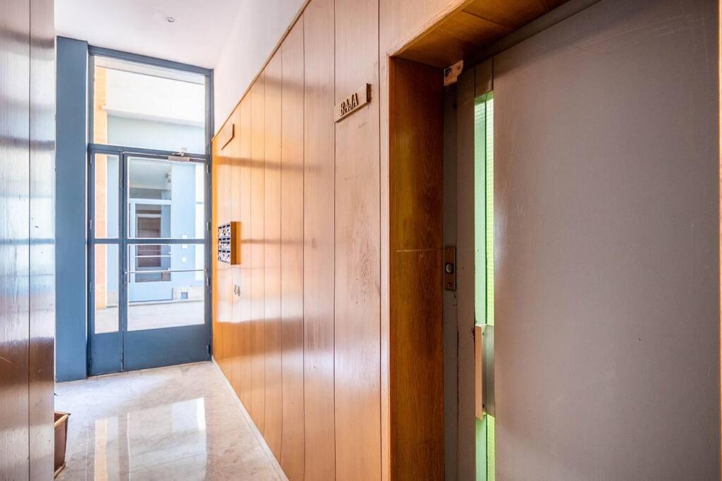 Apartamento Ronda De Triana 45 Seville Luaran gambar