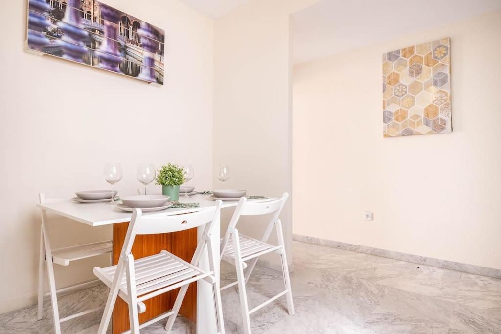 Apartamento Ronda De Triana 45 Seville Luaran gambar