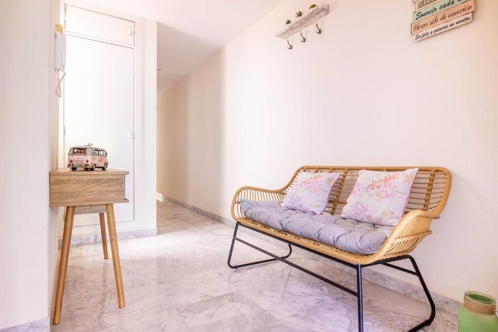 Apartamento Ronda De Triana 45 Seville Luaran gambar